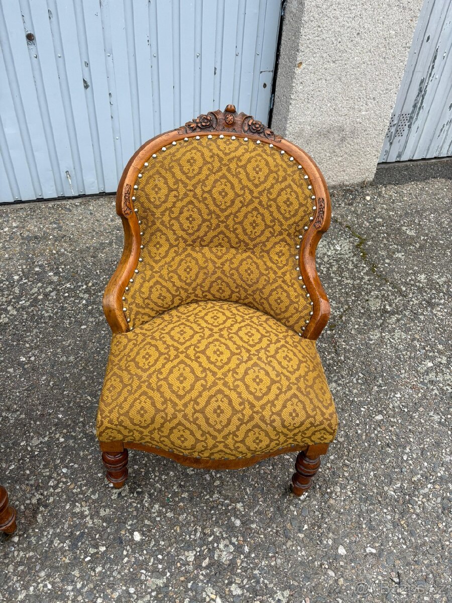 Dvě starožitné křesla historismus - 6