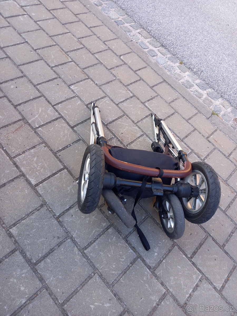 Prodám dětský kočárek Nuova MON. - 6