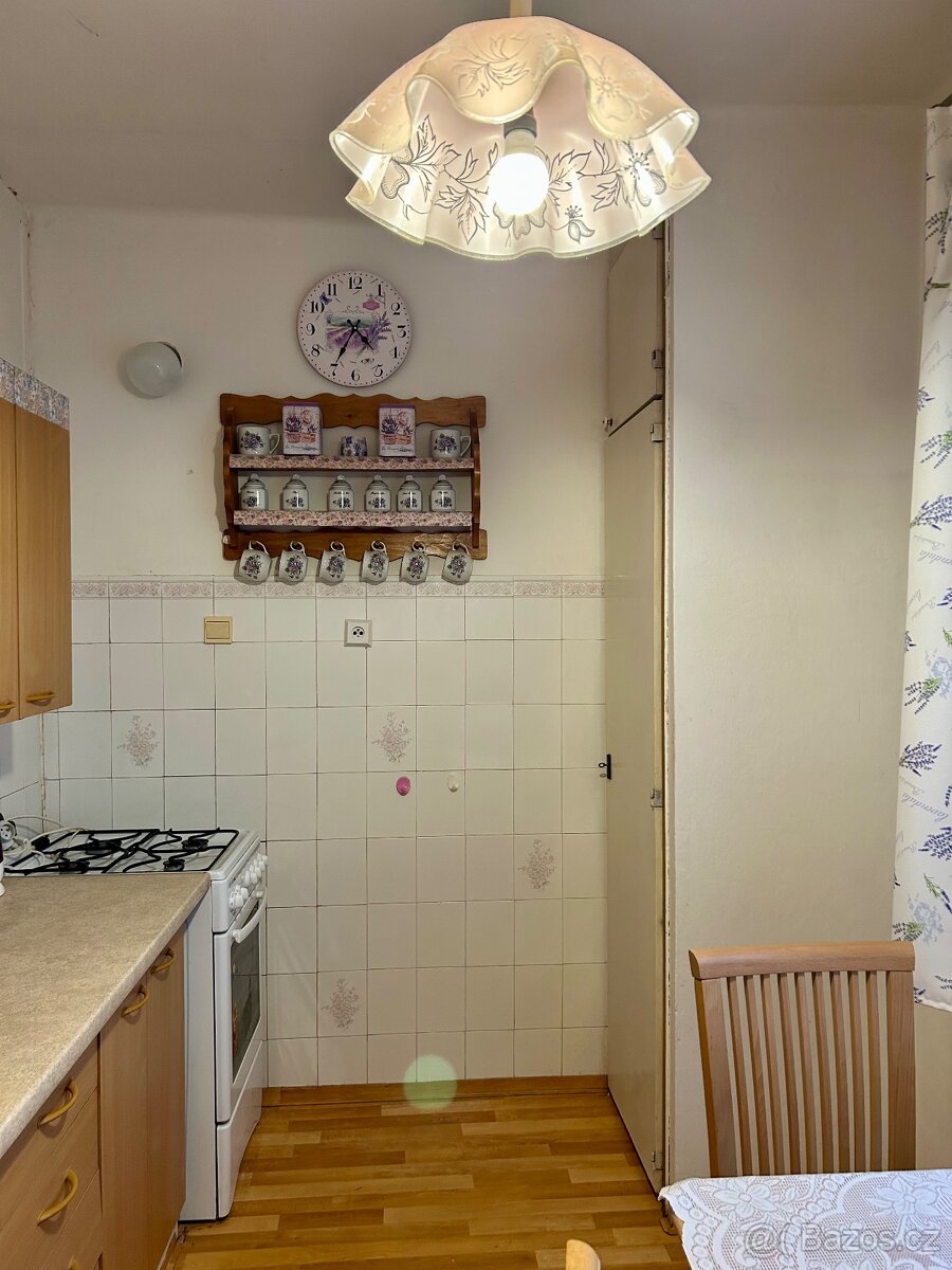 PRODÁM BYT 3+1 - 6