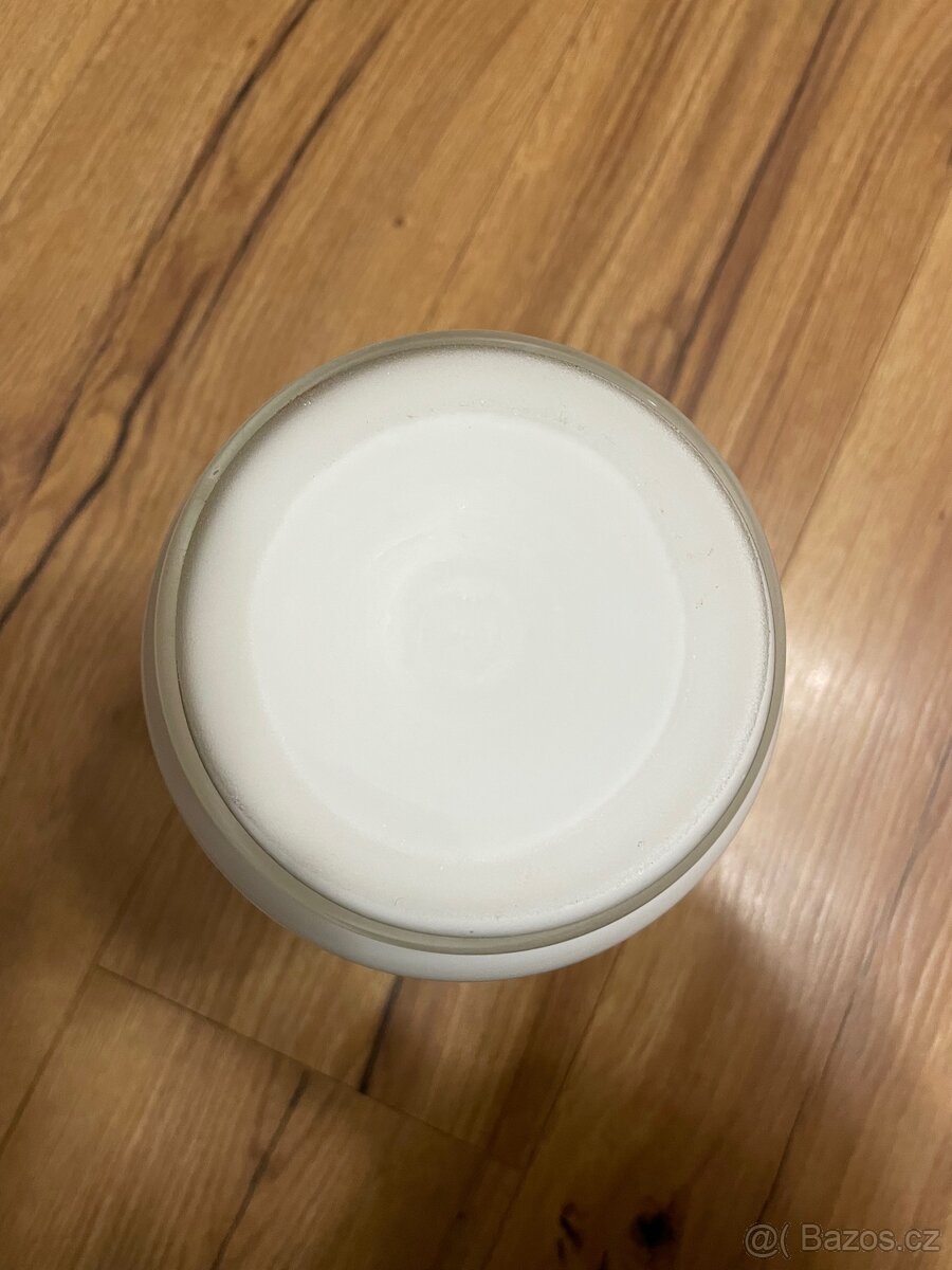 Ručně malovaná skleněná váza s pozlaceným okrajem - 6