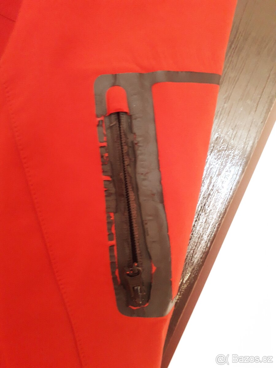 Dámská červená softshelová bunda s kapuci XL/42 - 6