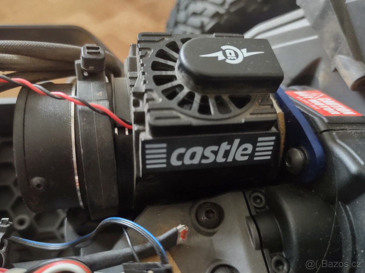 Traxxas Slash maxx - 6