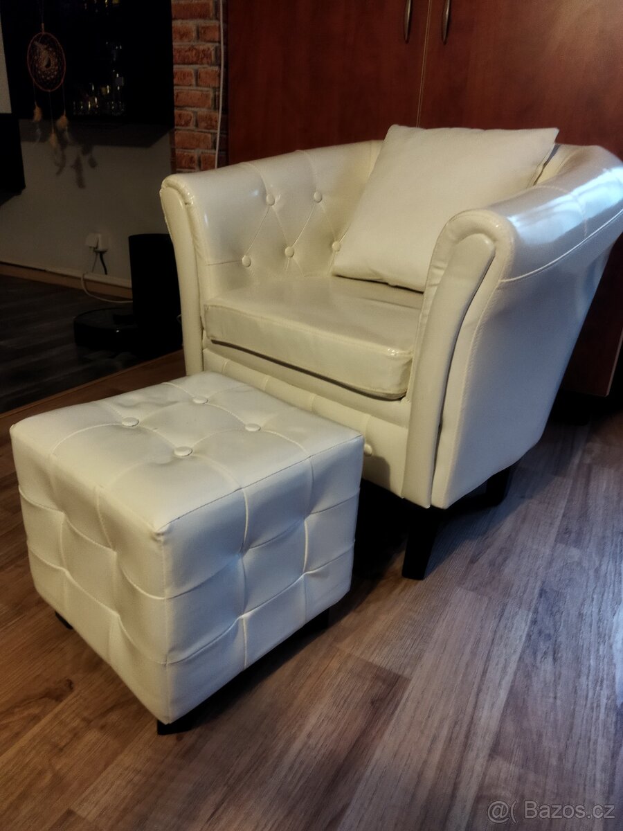 Křeslo s taburetkou - 6