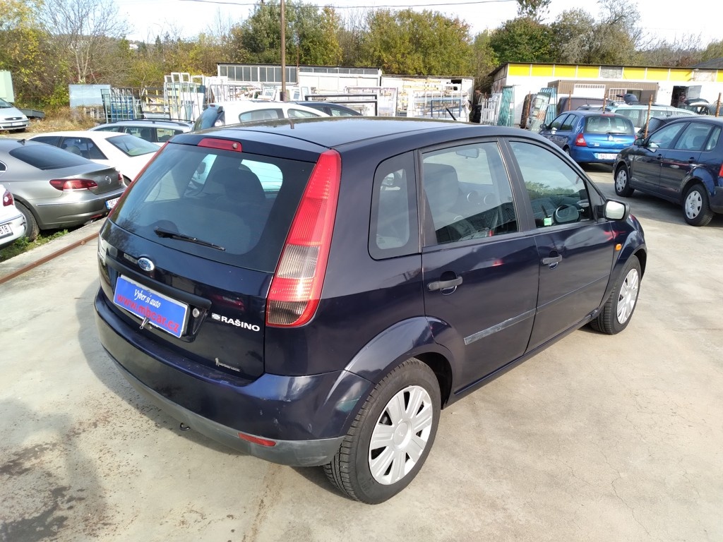 FORD FIESTA 1.3 8V AMBIENTE ČR,2.MAJITEL,AC - 6
