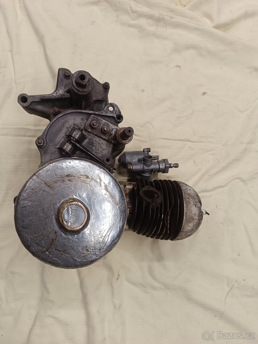 Jawa robot 100 motor prvomodel - 6