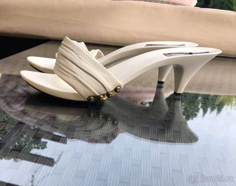 Koupím dřeváky - 6