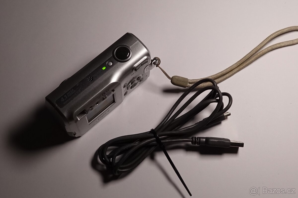 Sony DSC-S40 - 6
