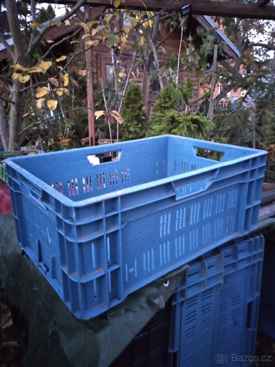 Plastové přepravky zelené 600x400x320mm - 6