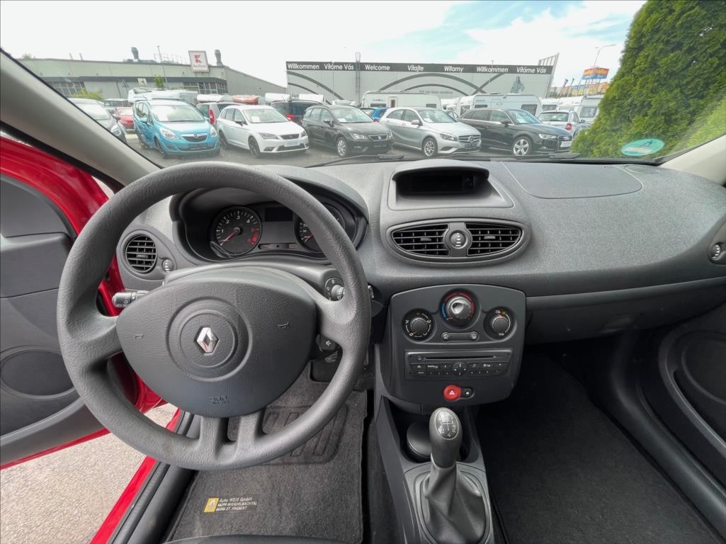 Renault Clio 1,5 (2009) - 6