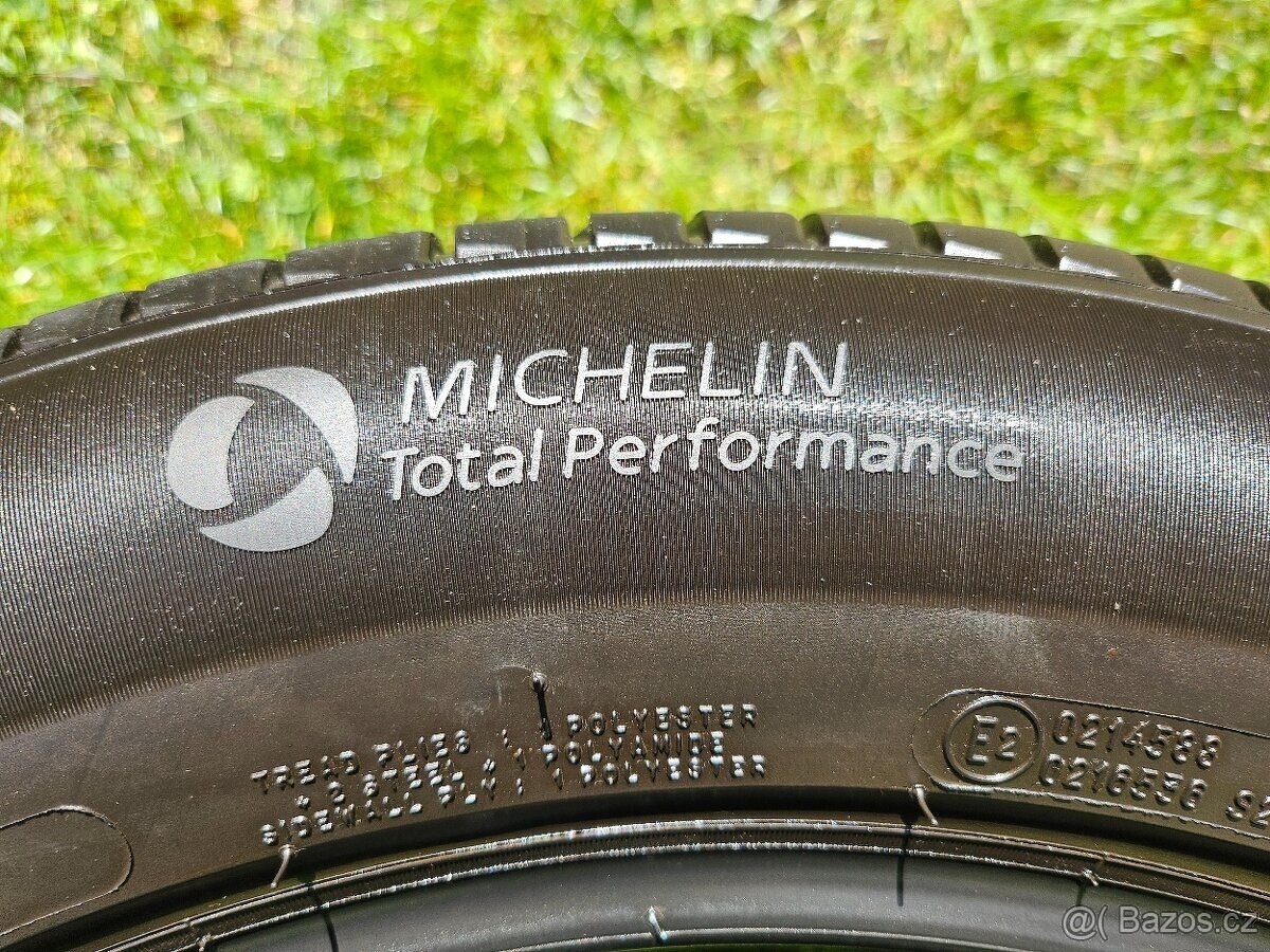 4x Letní pneu Michelin Primacy 4 VOL - 235/55 R18 - 90% - 6