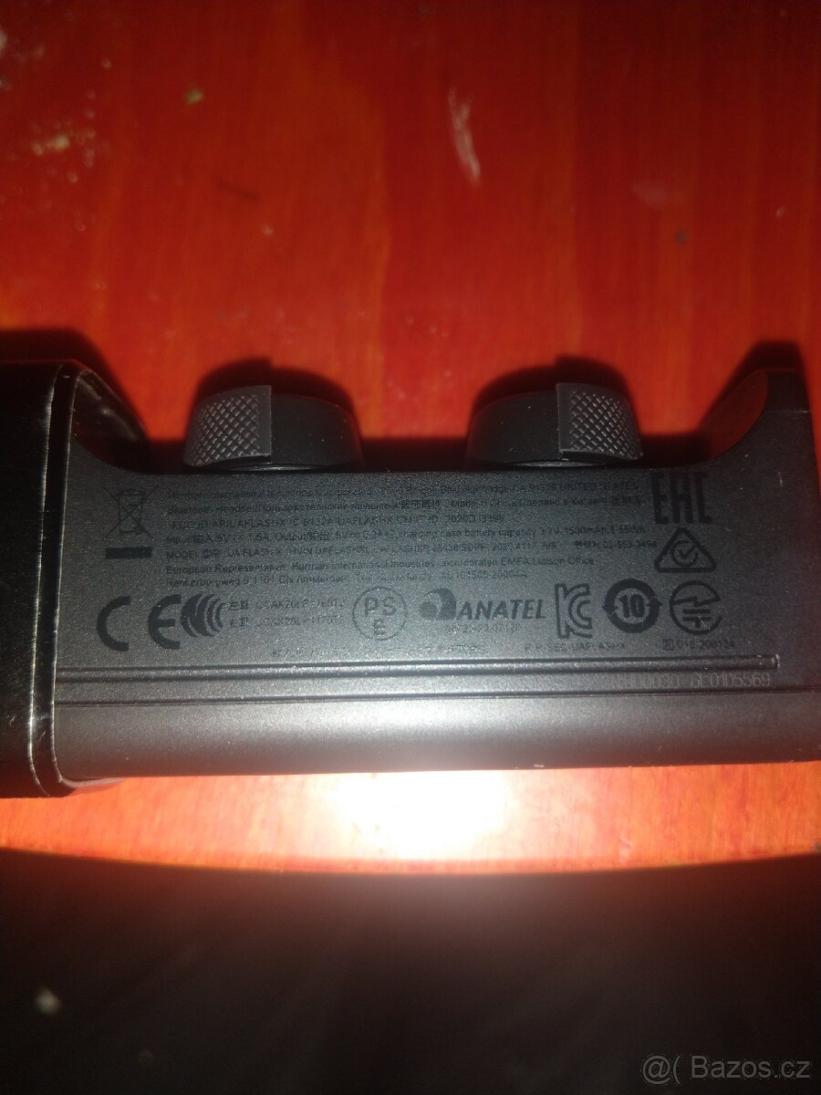 sluchátka JBL Under Armour True Wireless Flash X . - 6