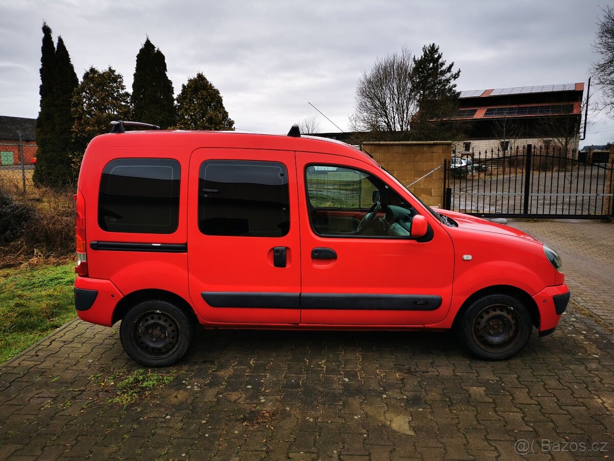 Renault kangoo 1.5 dci 63kw - 6