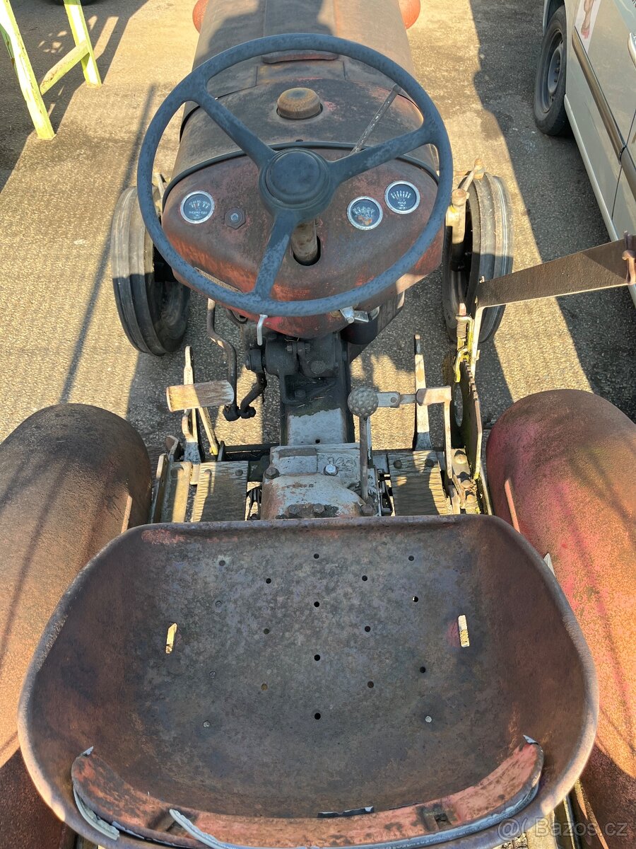 Massey Ferguson MF-21 - 6