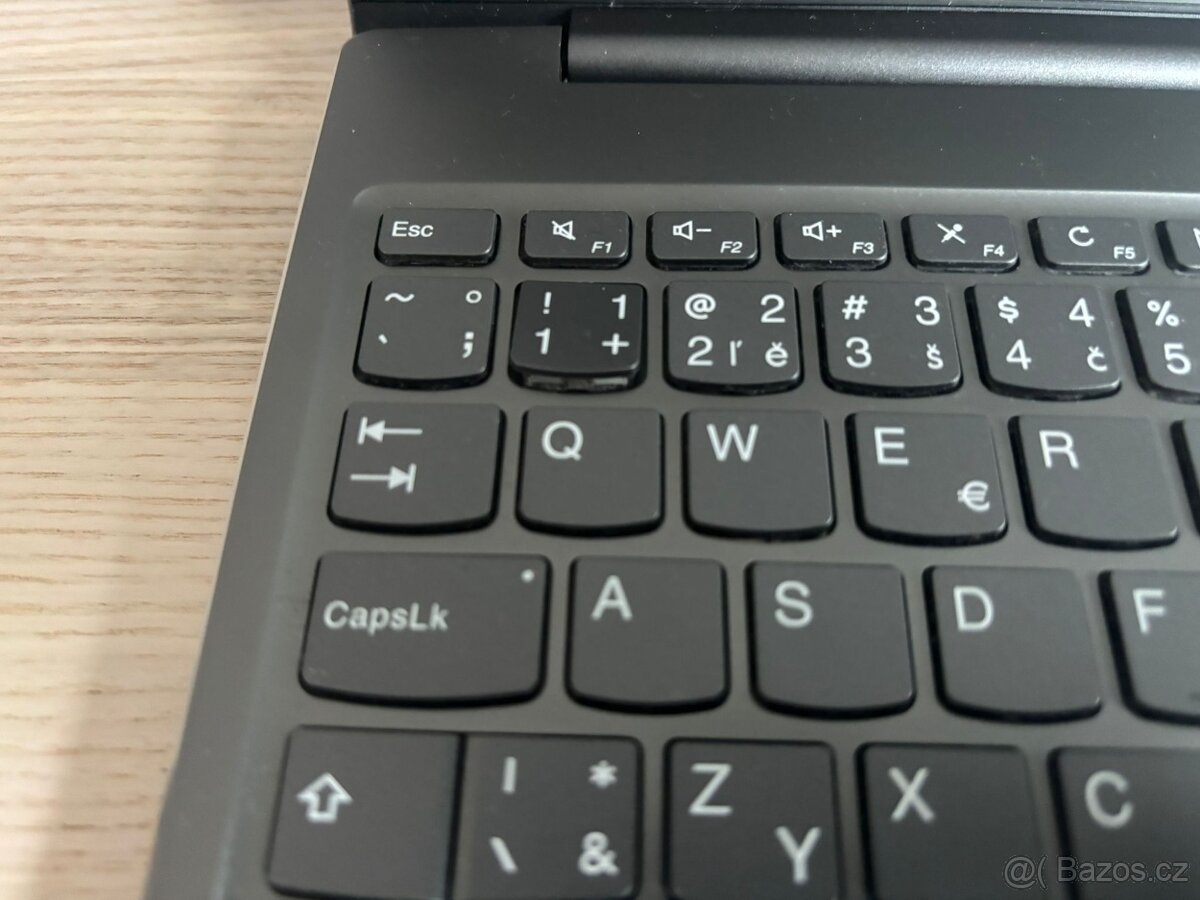 Lenovo ideapad 720S-15IKB - 6