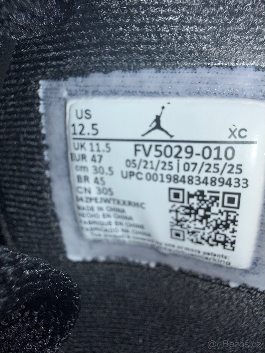 Nike Jordan 4 Black cat (2025) - 6