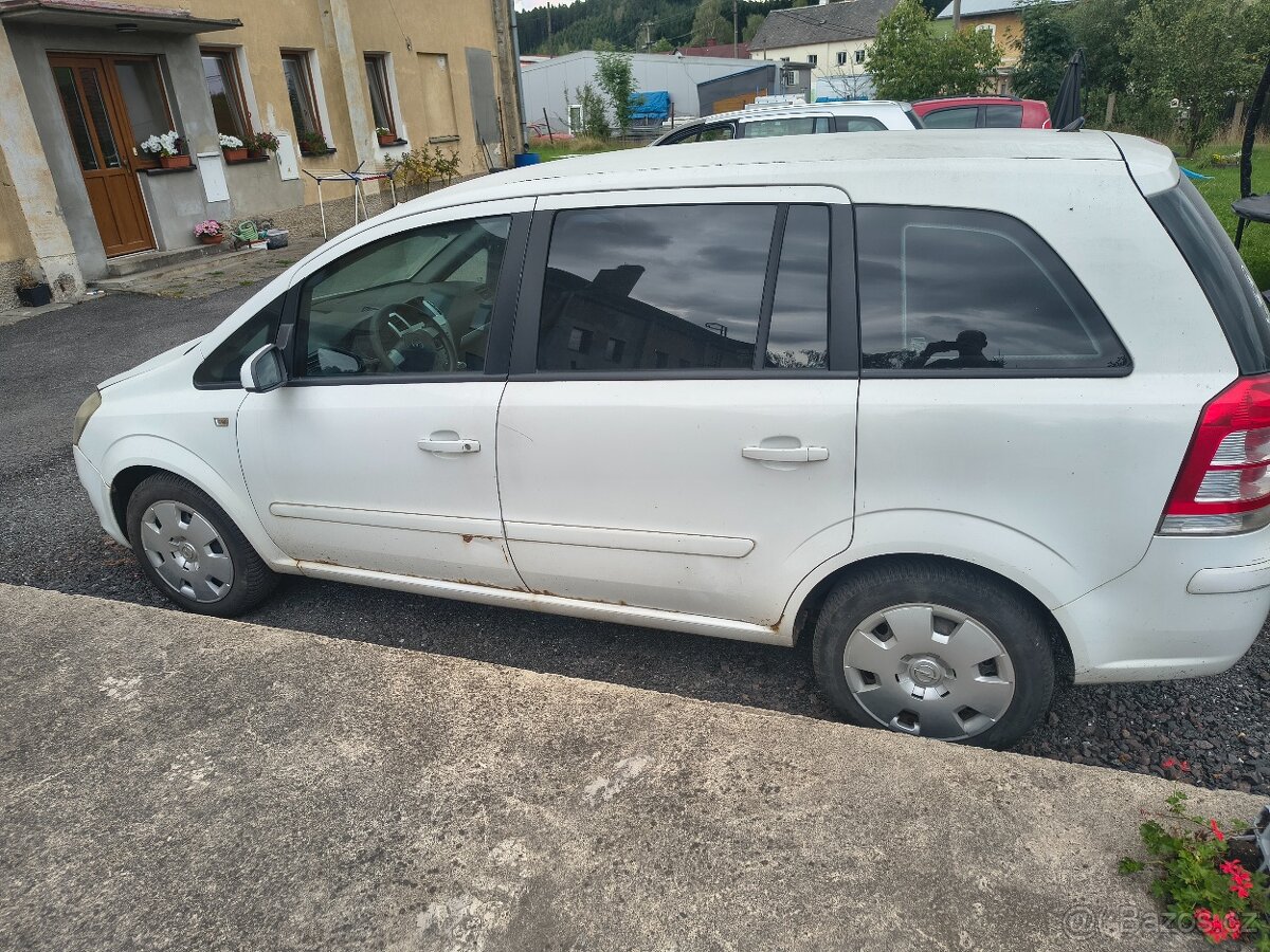 Opel Zafira - 6