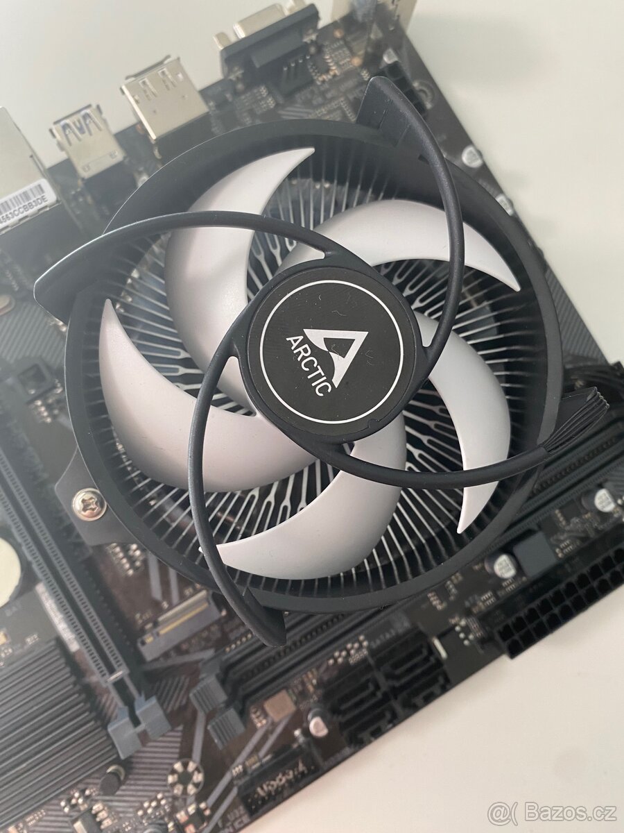 GIGABYTE H510M S2H V3, i7 10700 - 6