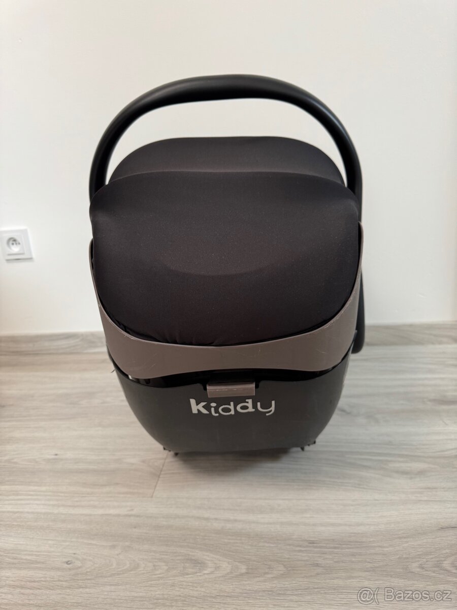 Autosedačka Kiddy evoluna i-Size včetně isofix báze - 6