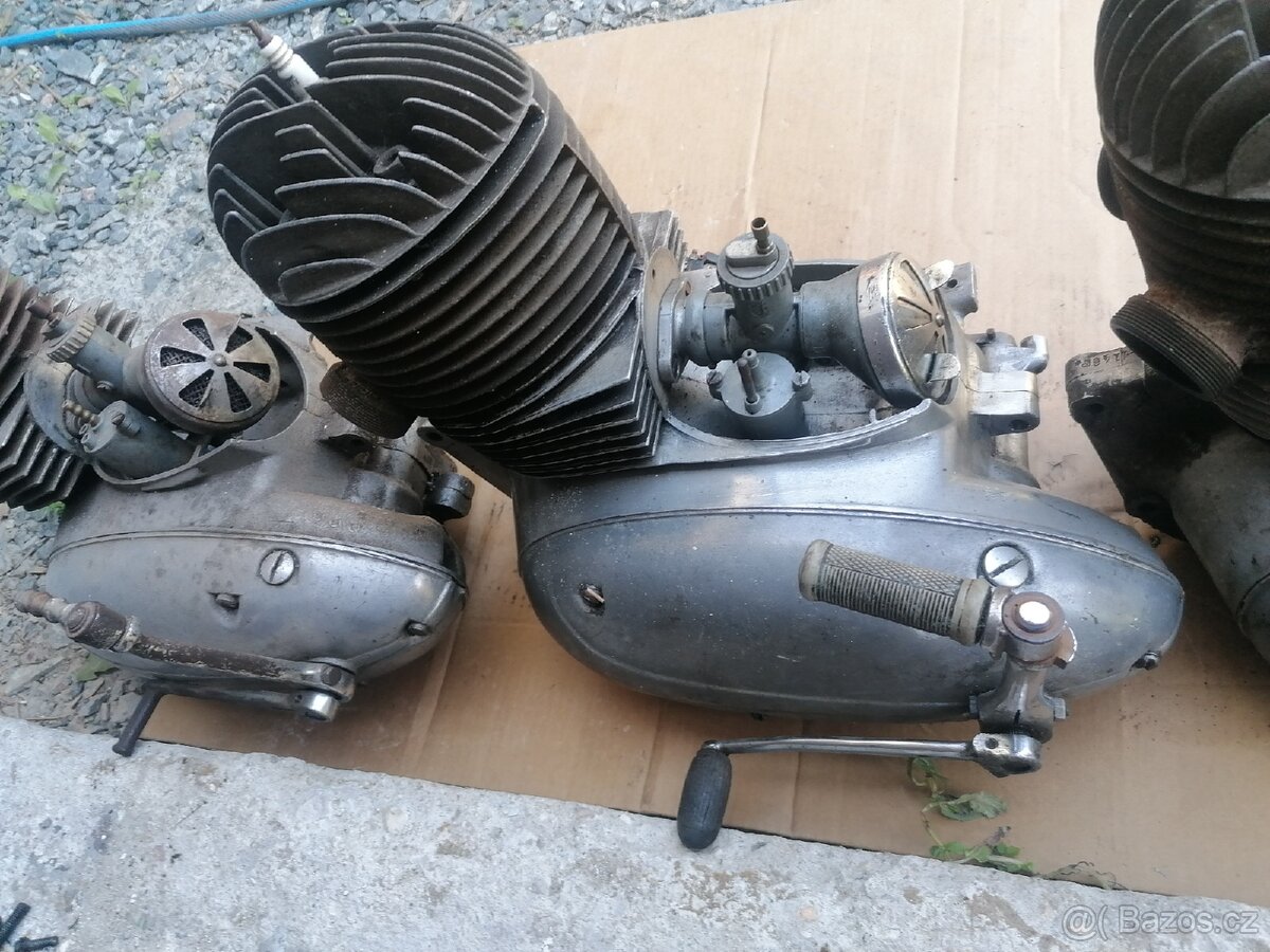 Jawa 250 pérák Zbrojovka, komunista - 6