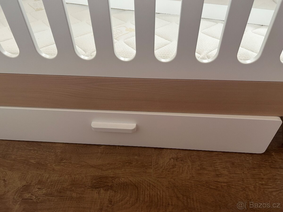 Dětská postýlka s nebesy - 6