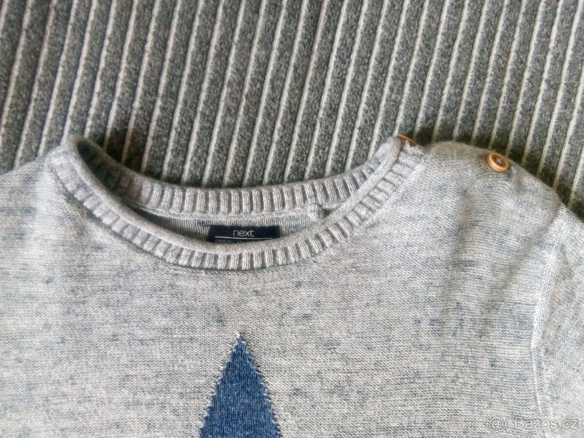 Svetr NEXT 6 let - 6