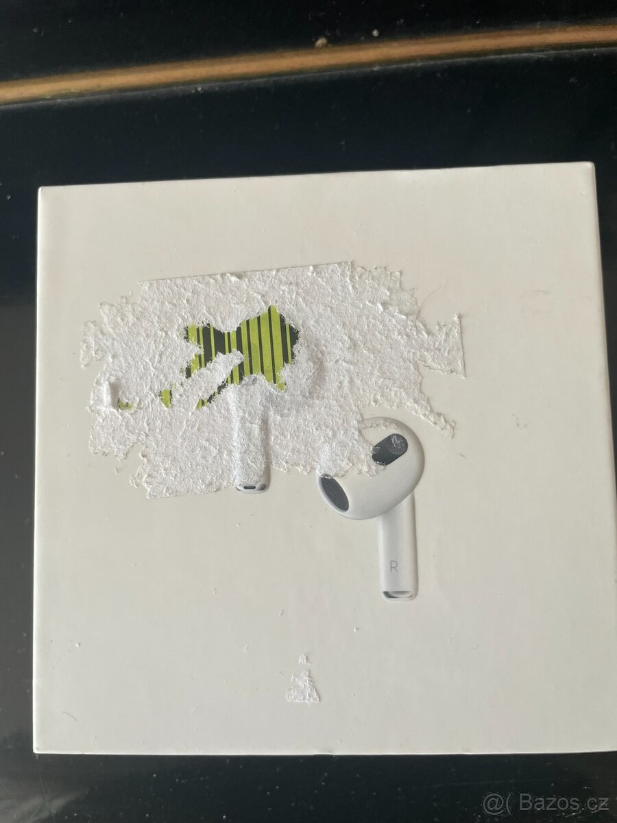 Apple AirPods 3.generace (levé nehraje) - 6