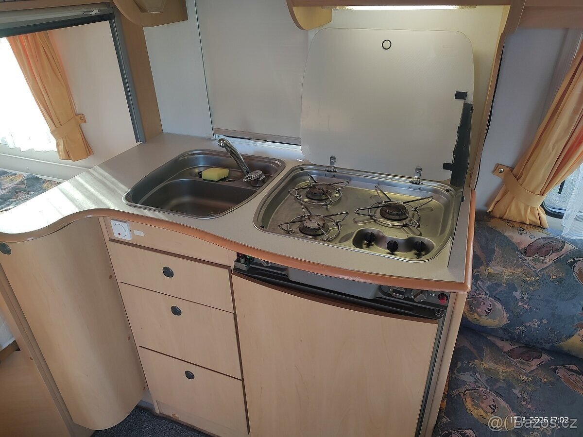 Karavan Avento Royal - 6