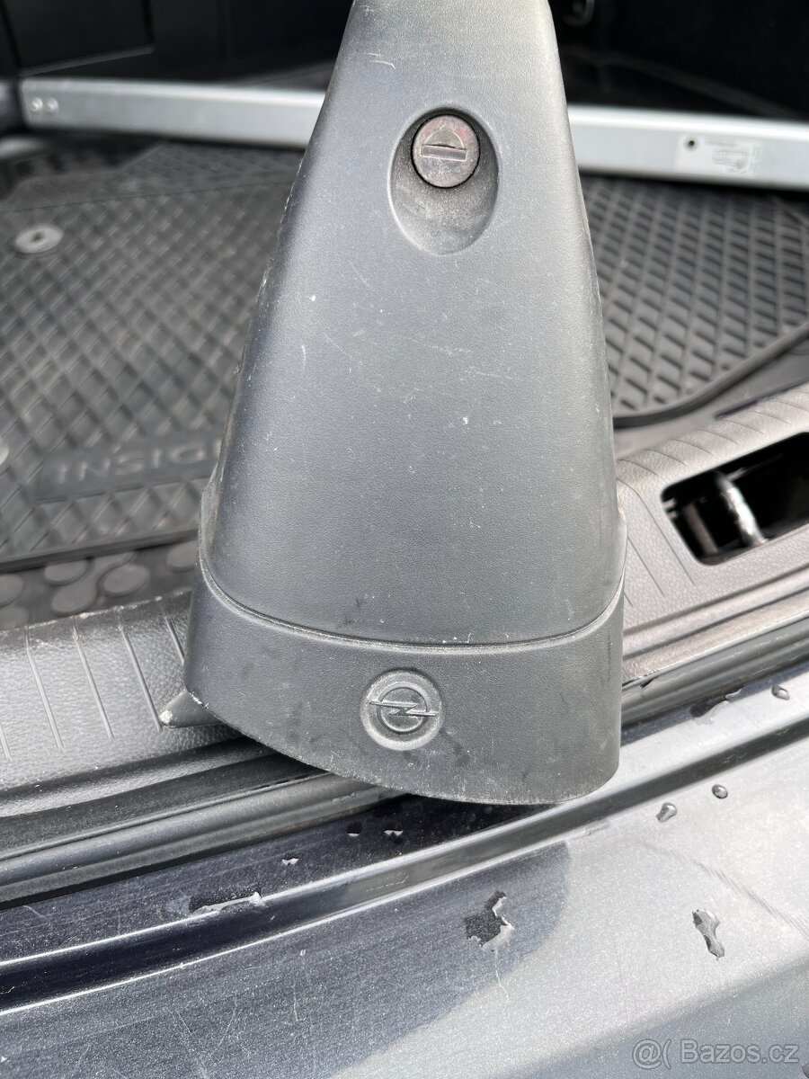 Opel Insignia 2.8T 4x4 LPG R.V.2010 - 6