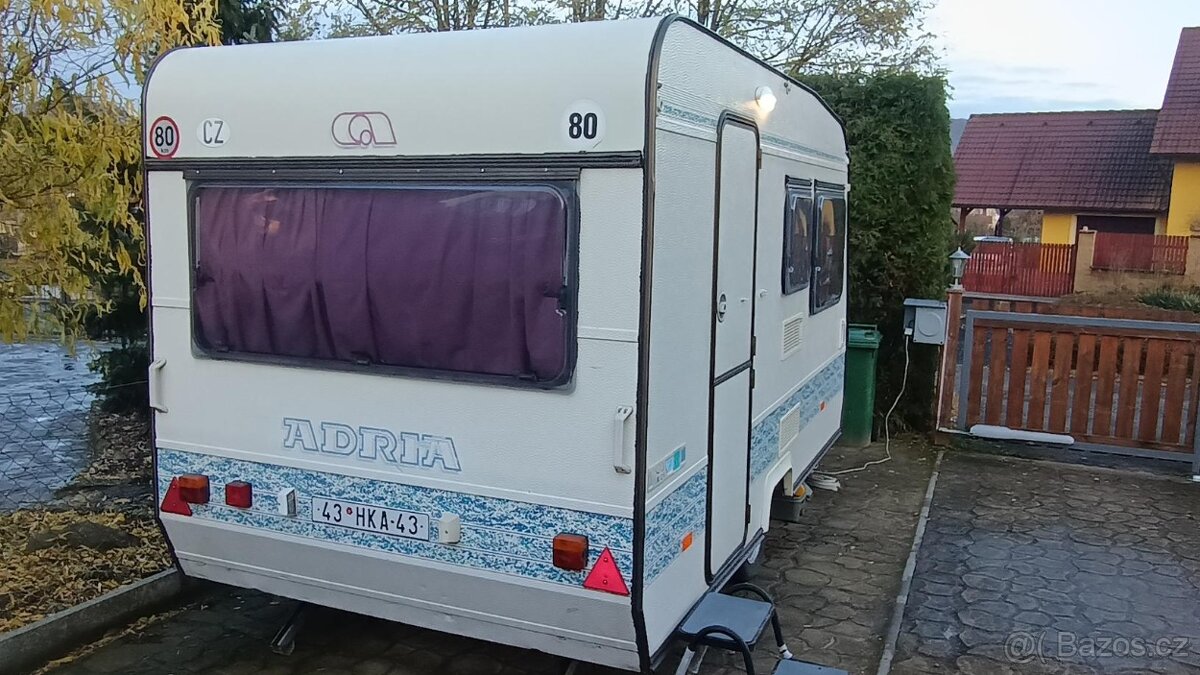 Prodám karavan Adria Unica A 360 DB - 6