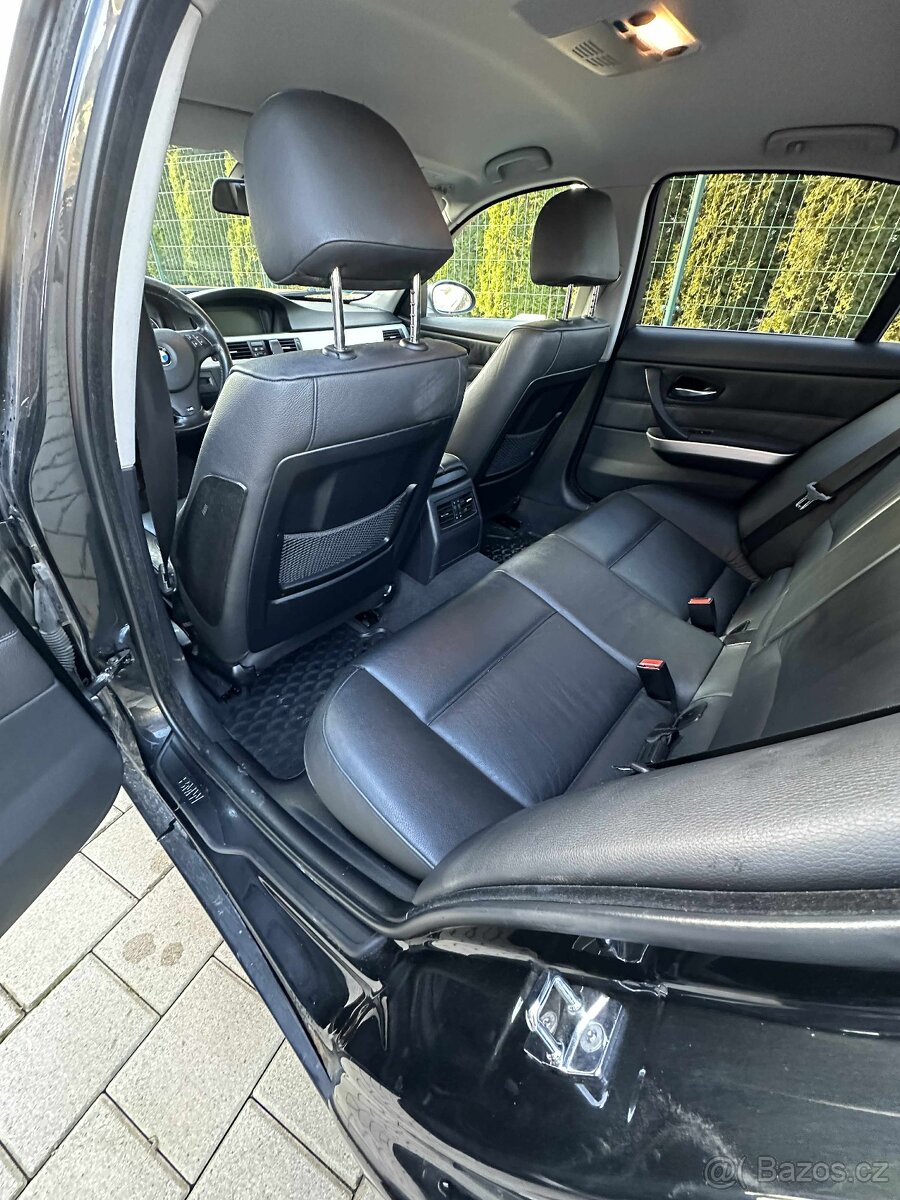 Predám BMW E90 330xDrive 4x4 190kw/258koní - 6