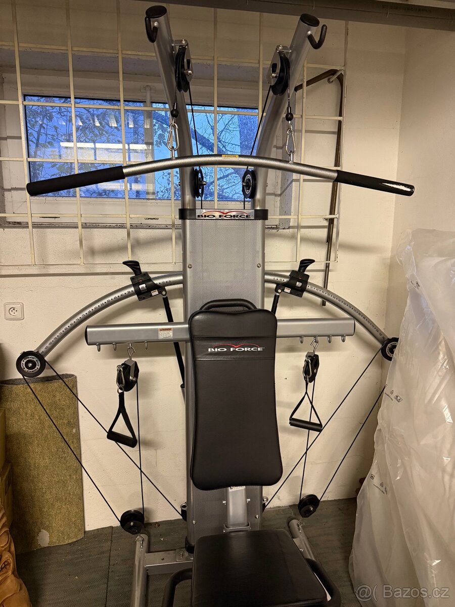 Bioforce posilovací věž - 6