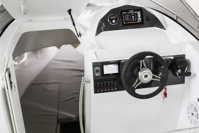 MARINELLO 650 CABIN - 6