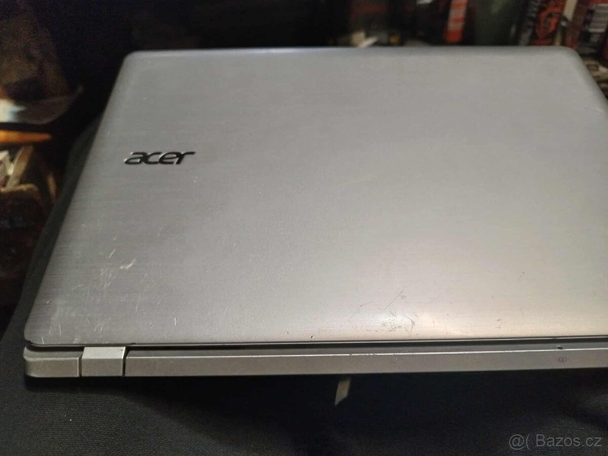 Prodam Acer Aspire E11 - 6