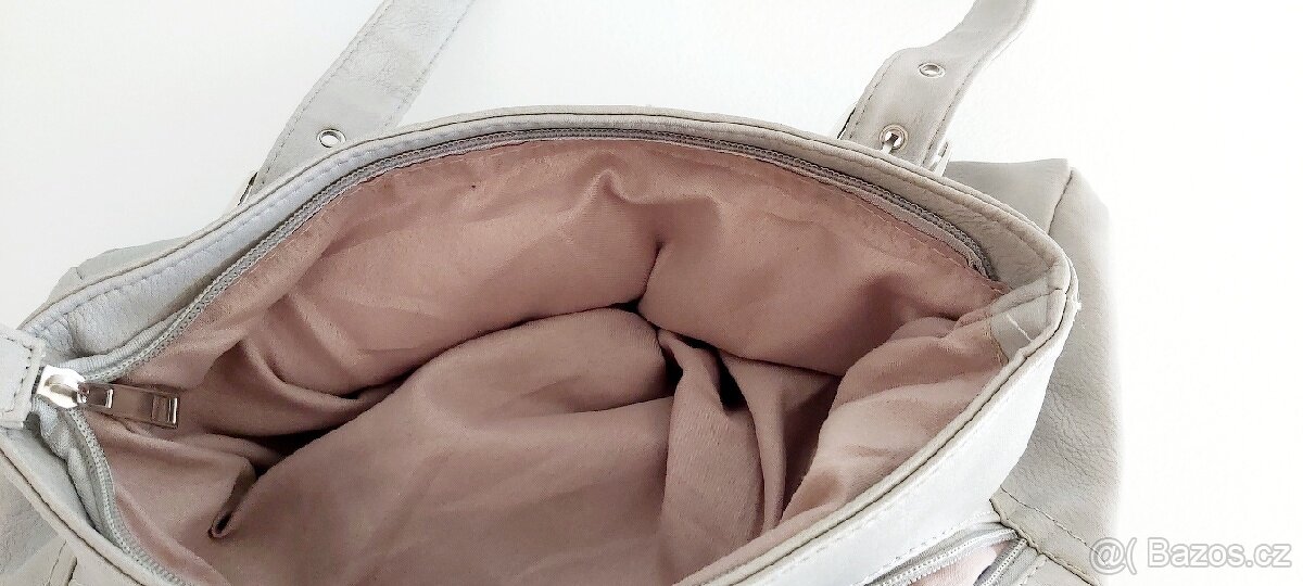 Kabelka šedá v perfektním stavu - 6