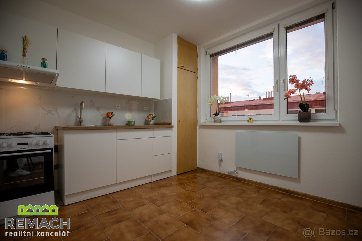 Prodej, byt 1+1, balkon, 35 m², Uherské Hradiště - 6
