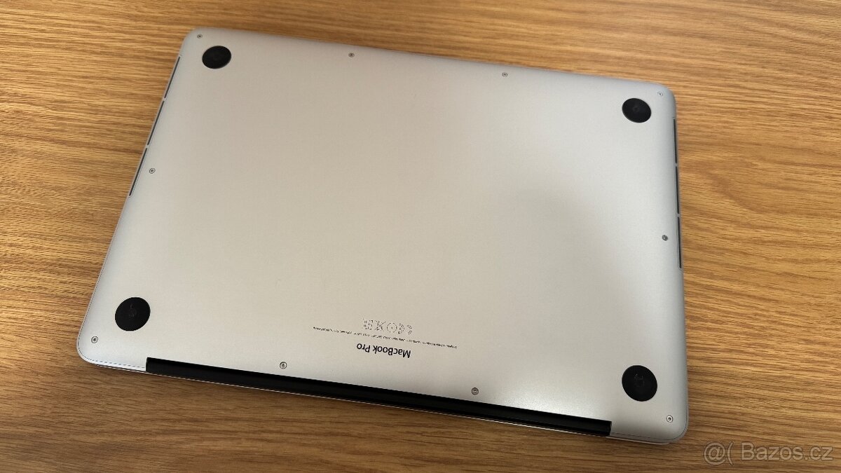 Apple MacBook Pro 13,3", i5, 8GB RAM, 250GB SSD - 6