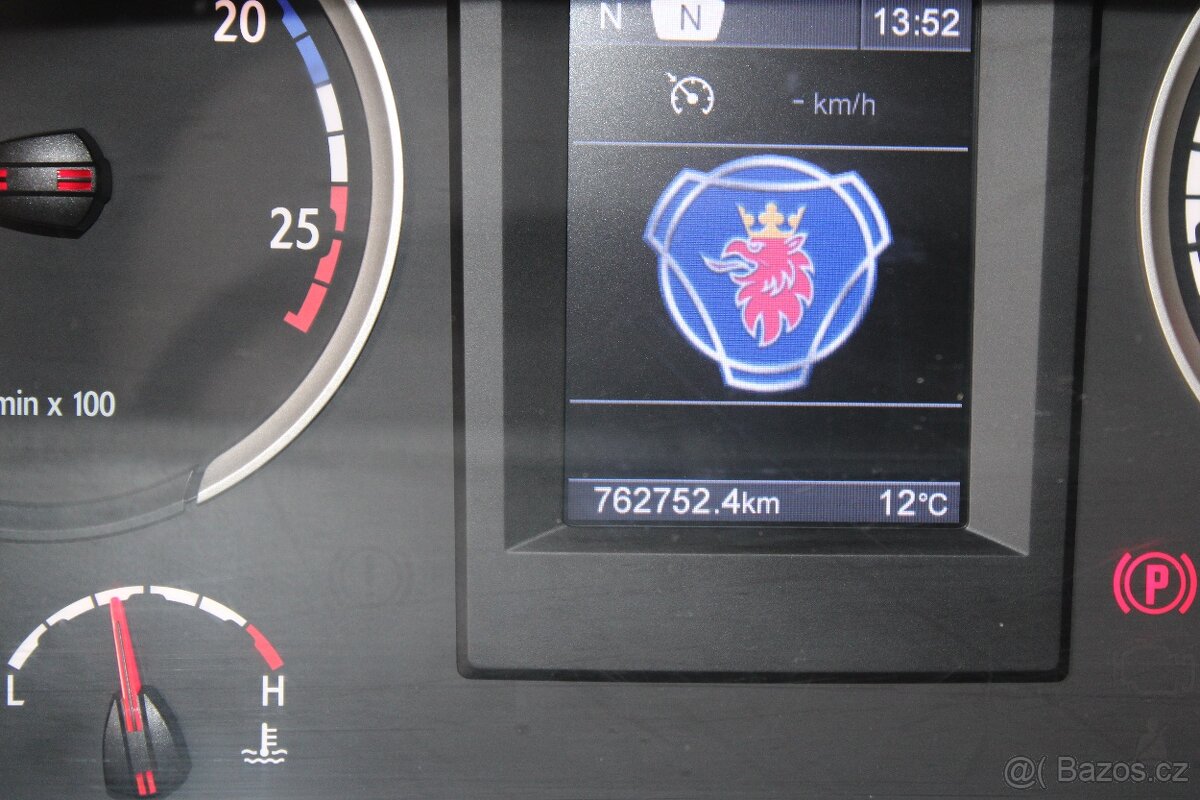 Scania P230, HYDRAULICKÉ ČELO - 6