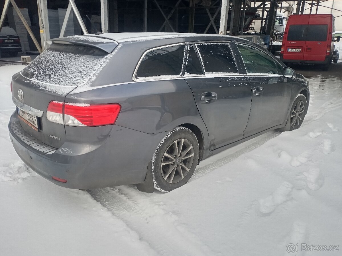 Toyota Avensis kombi 2,0di - 6