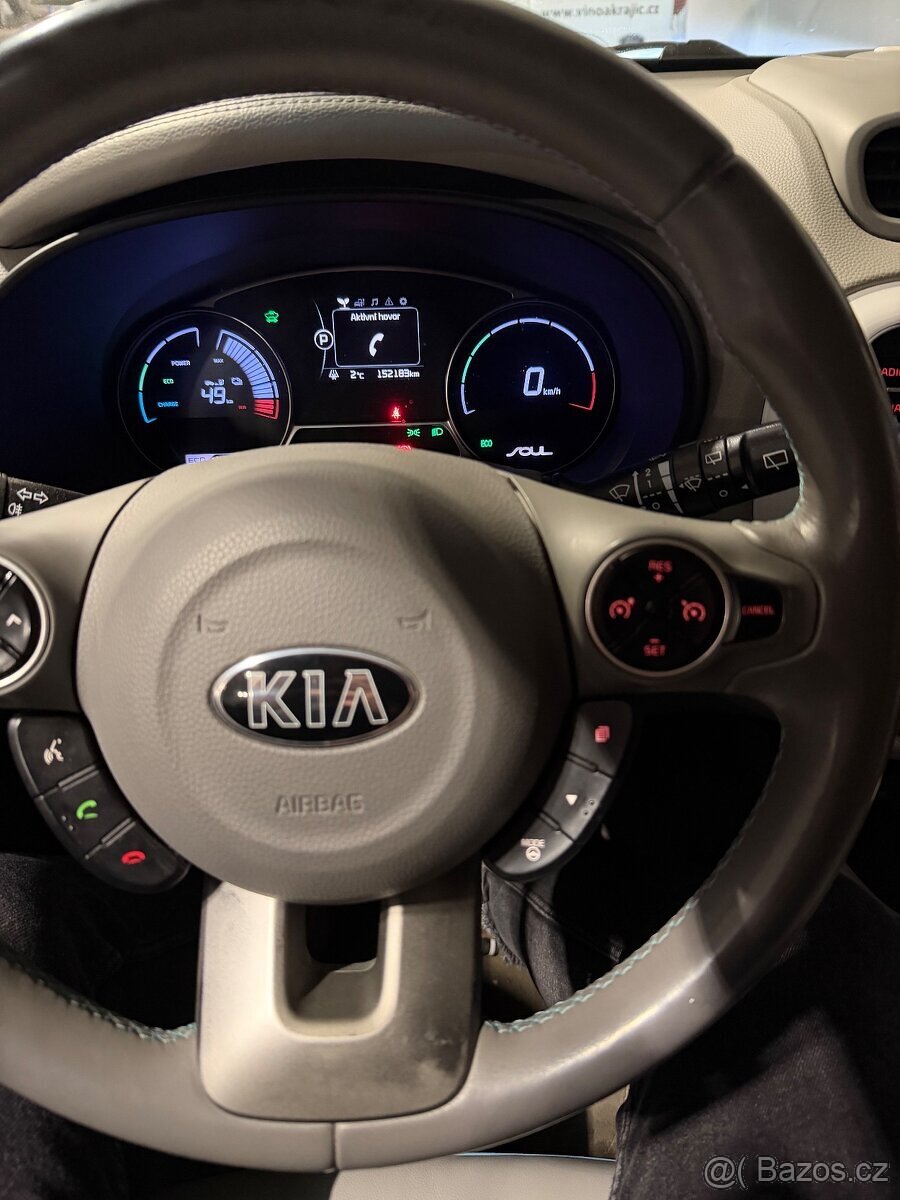 Kia Soul ev - 6