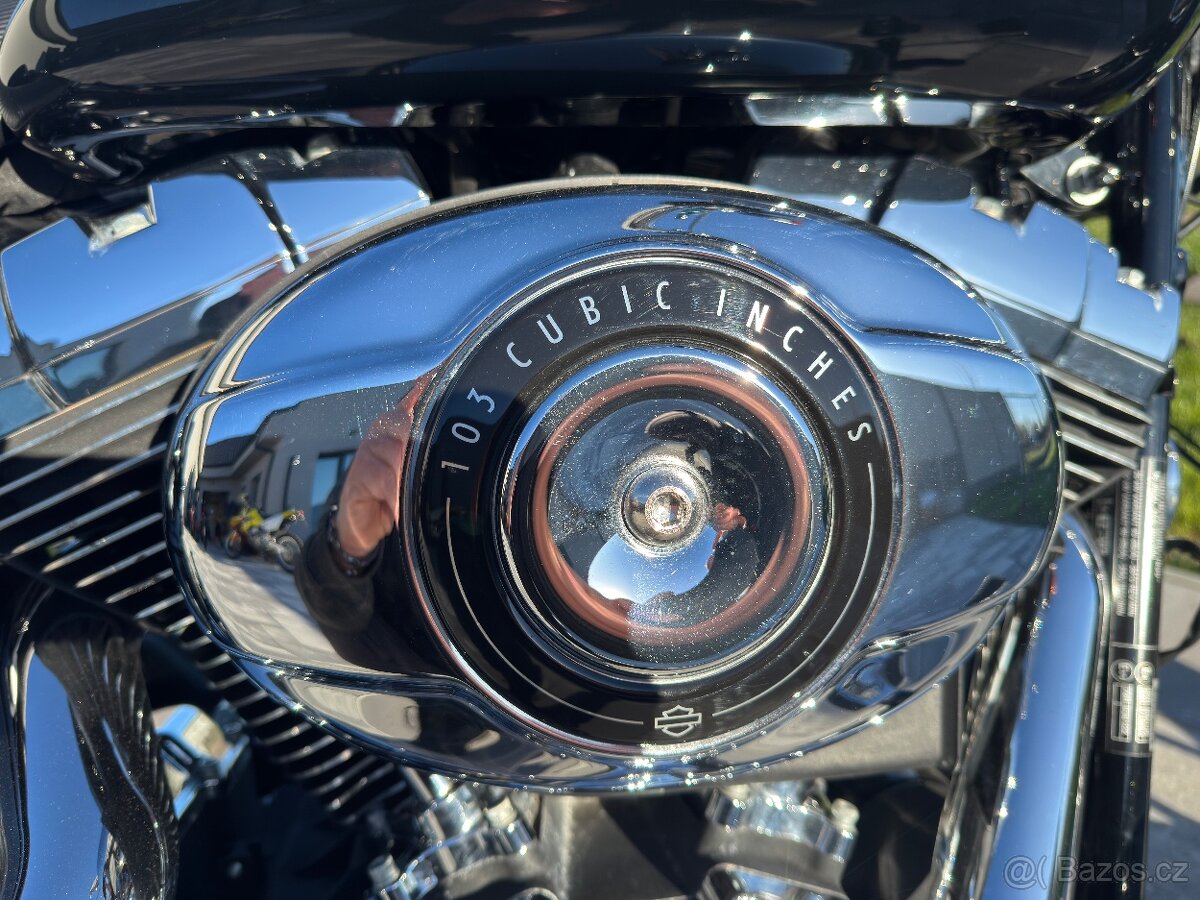 Harley-Davidson Breakout - 6