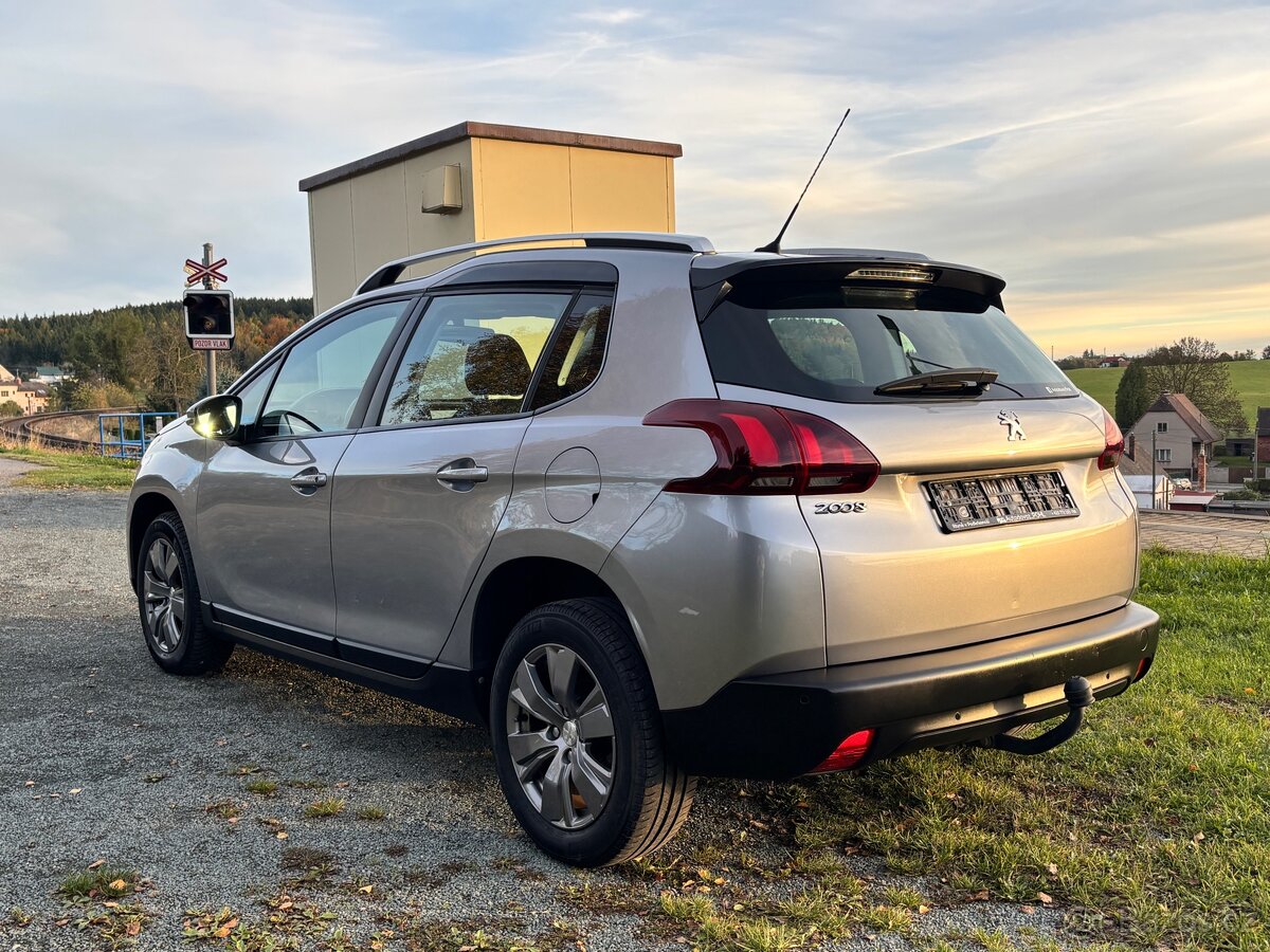 Peugeot 2008, 1.2 VTi 60kw - 6