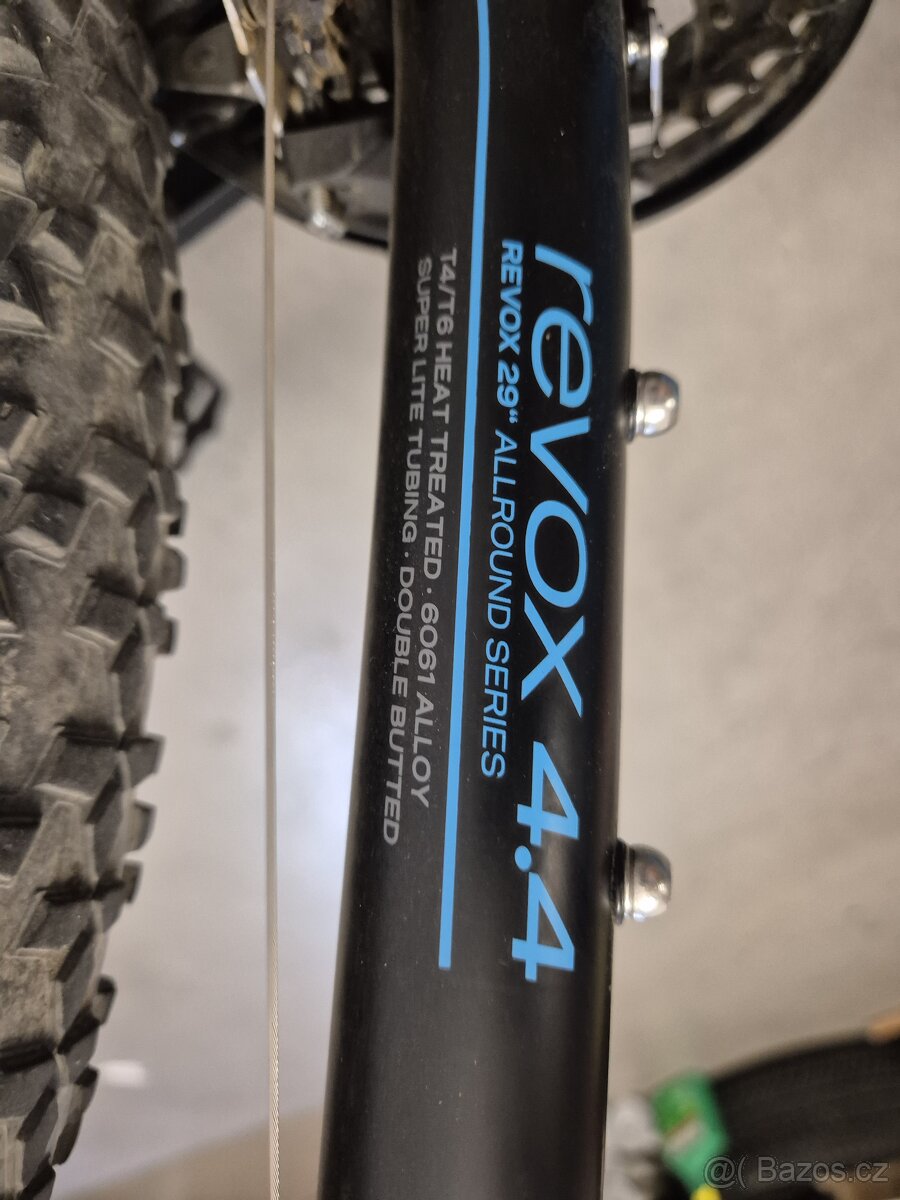 Horské kolo Bergamont 29 REVOX 4.4 - 6