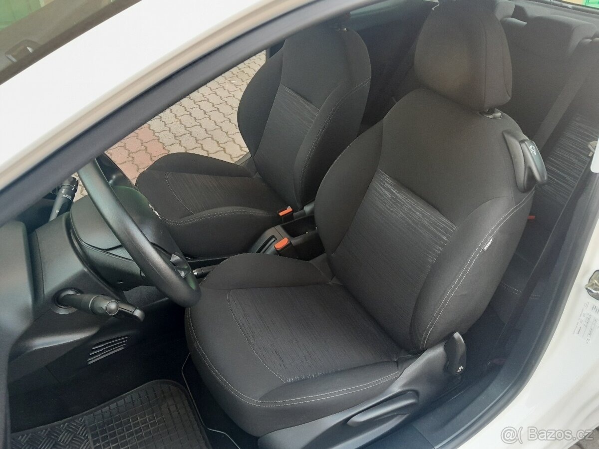 Peugeot 208 1,2i 60KW - 6