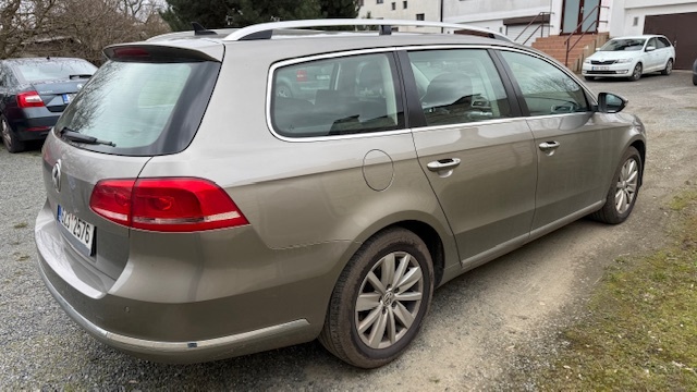 VW Passat 2,0 TDI r.v. 2013 - 6