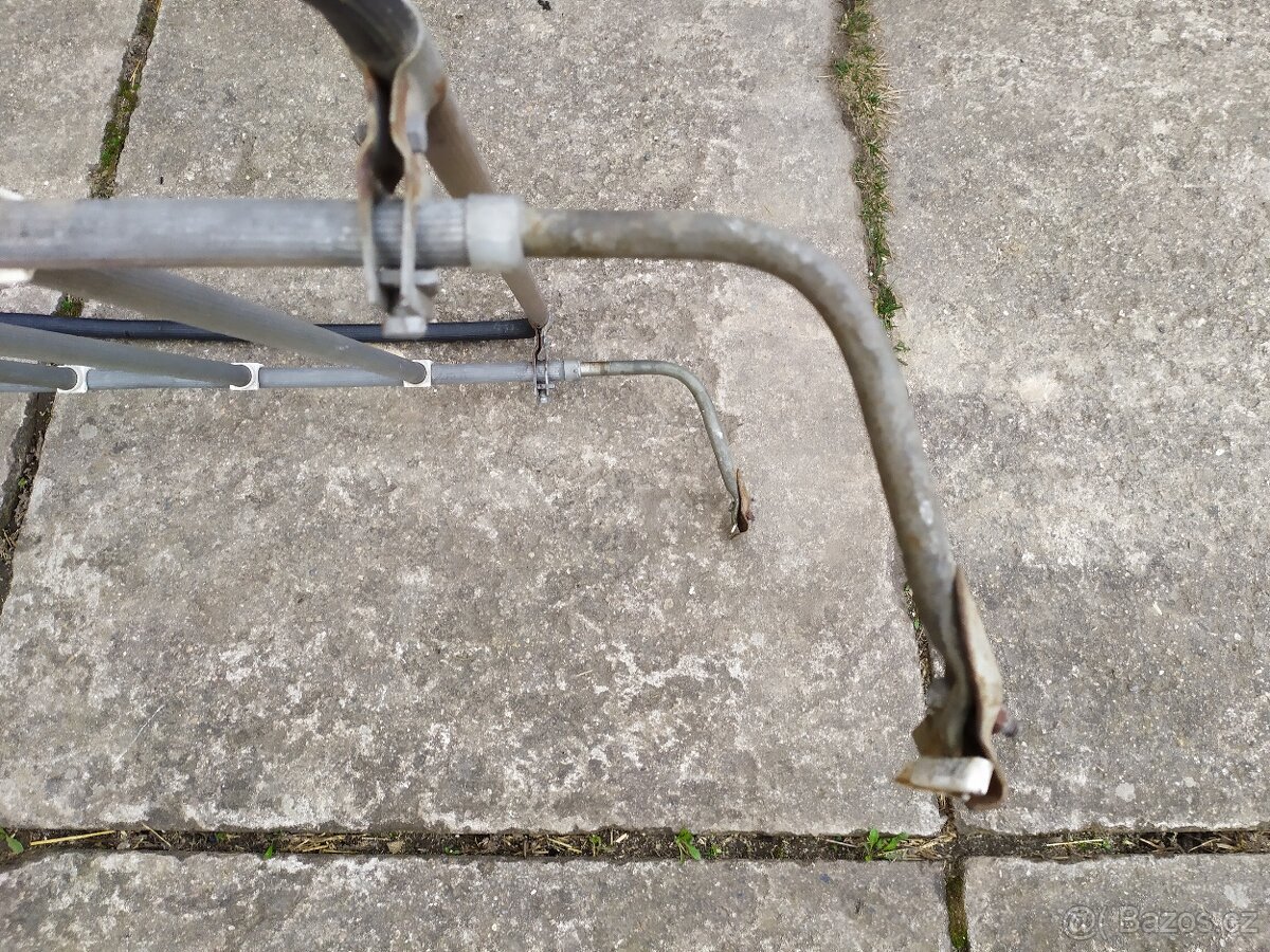 Zahrádka Škoda 100 - 6