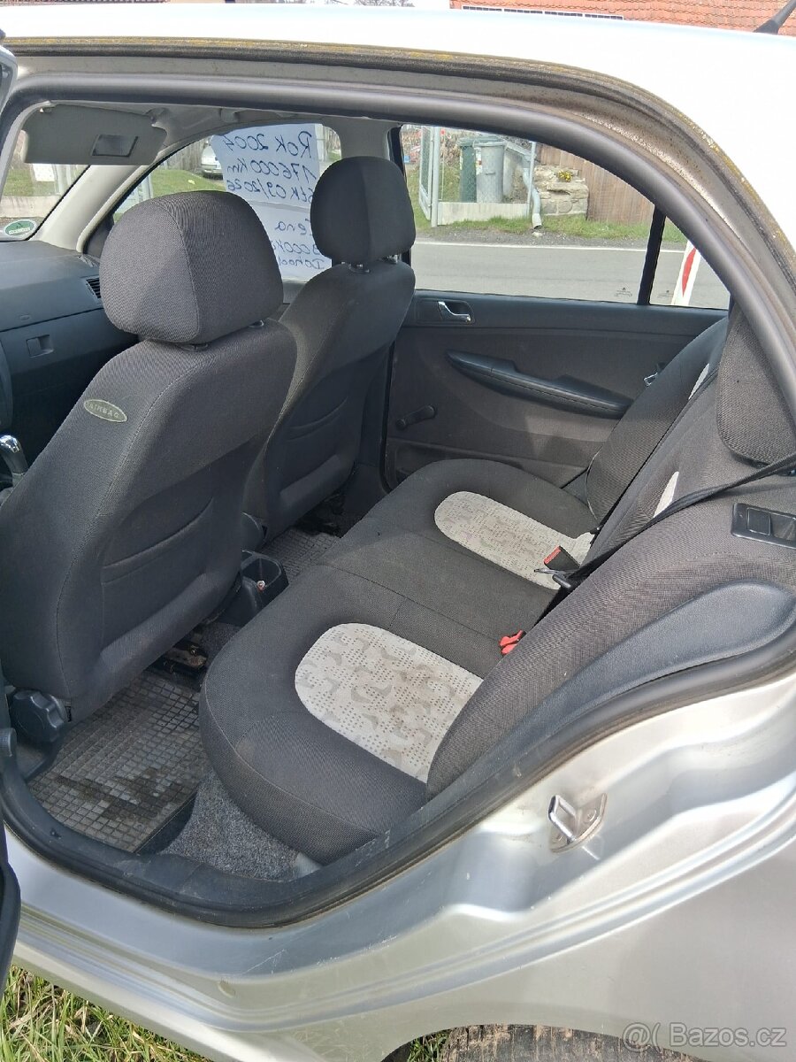 Škoda Fabia - 6