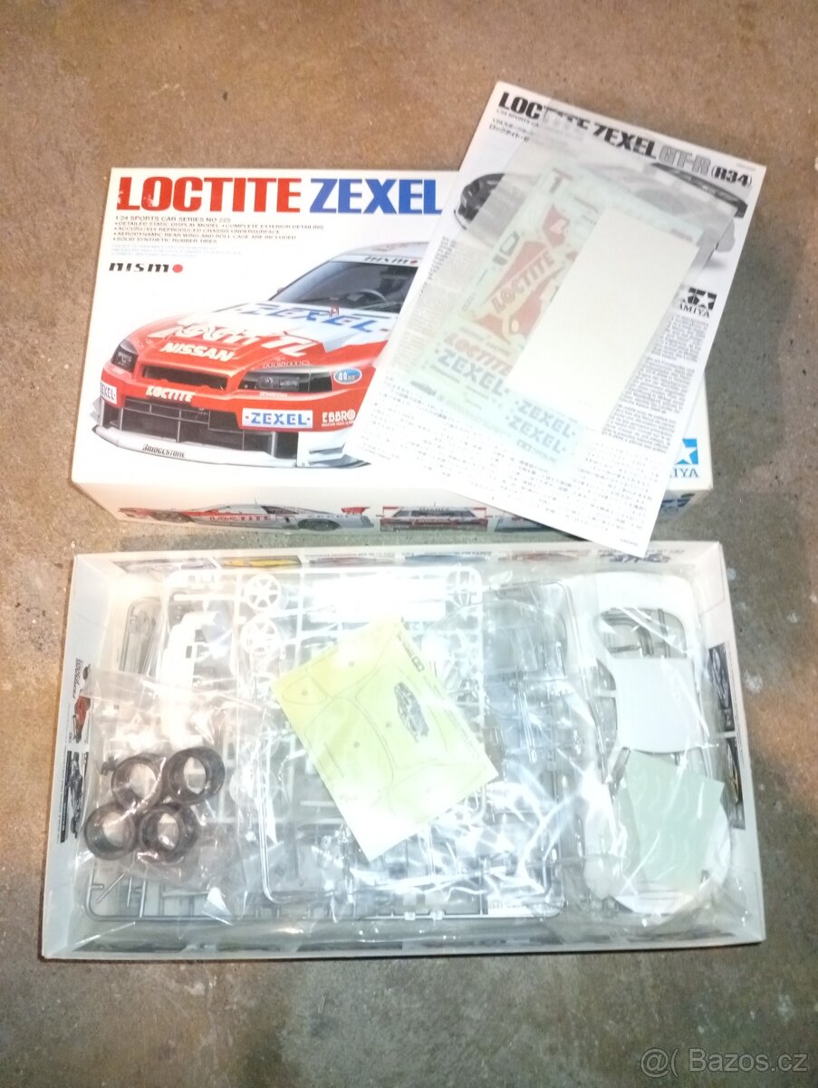 Tamiya Nissan 1/24 - 6