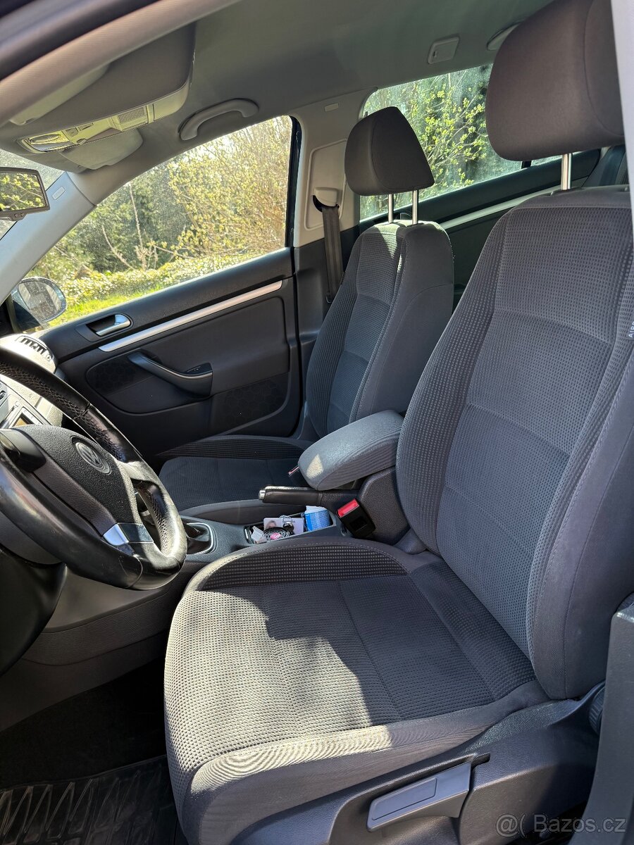 VW Golf V combi 1.4 TSI 90kW - 6
