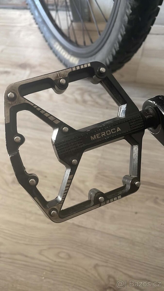 Sjezdové Kolo Scoot 26 “ - 6
