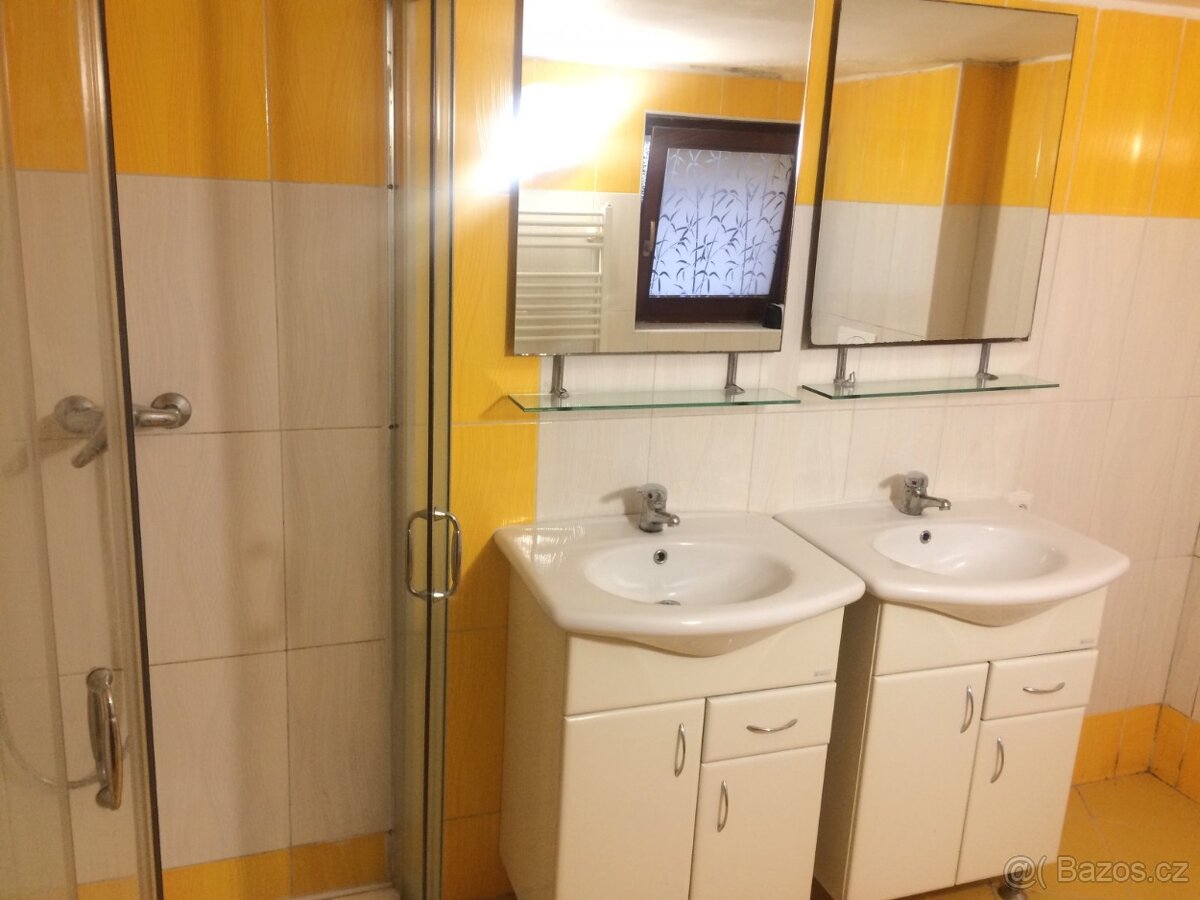 Pronájem bytu 2+kk Zlín Jaroslavice - 6